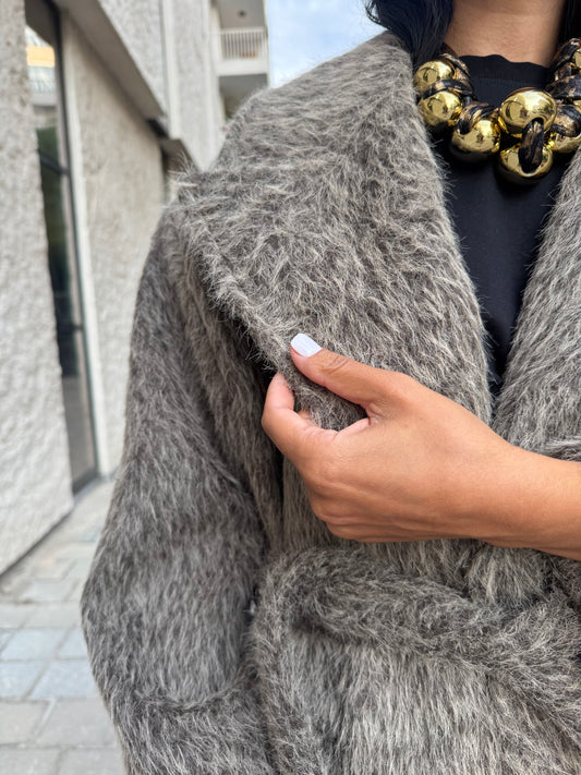 MAXİ Boy Tüylü Kaban