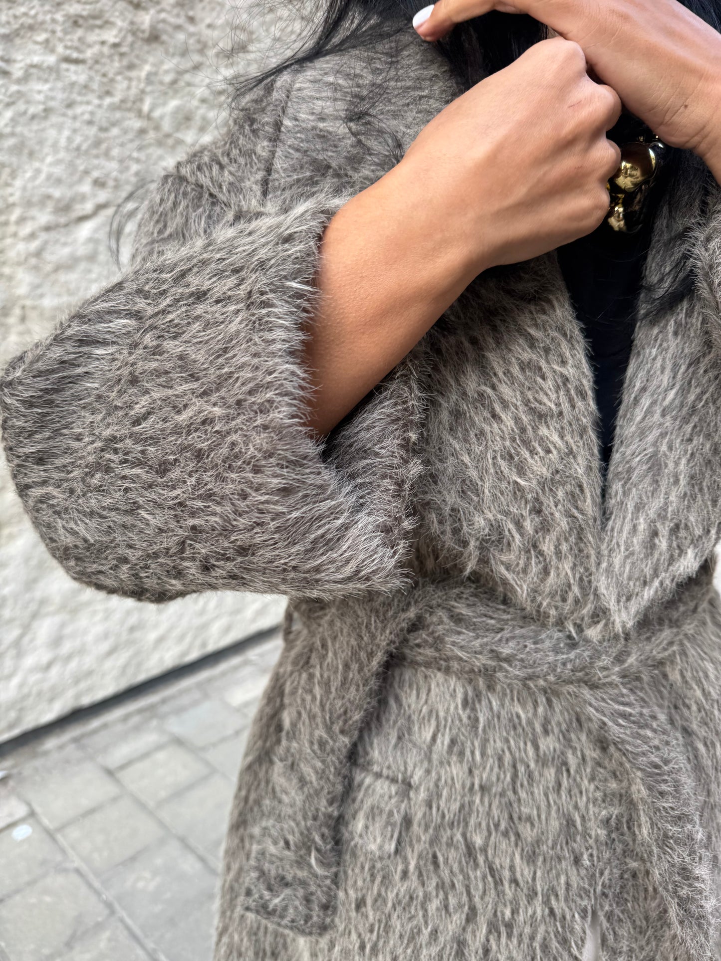 MAXİ Boy Tüylü Kaban