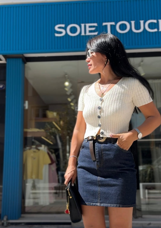 Düğmeli Triko Üst