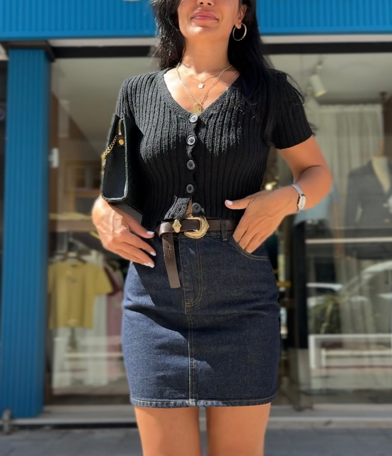 Düğmeli Triko Üst